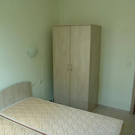 New Estate Polo Sunny Beach